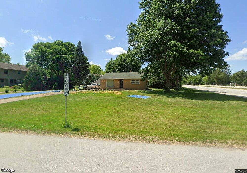 2285 Mount Kisco Dr, Elm Grove, WI 53122 - photo 1