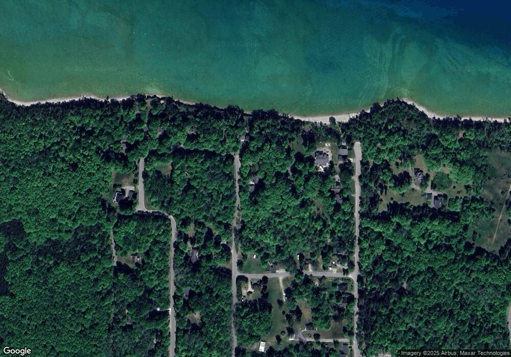 11038 Spring St, Charlevoix, MI 49720 - photo 1