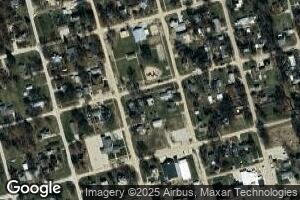 1113 Ohio Ave, Windsor, IL 61957