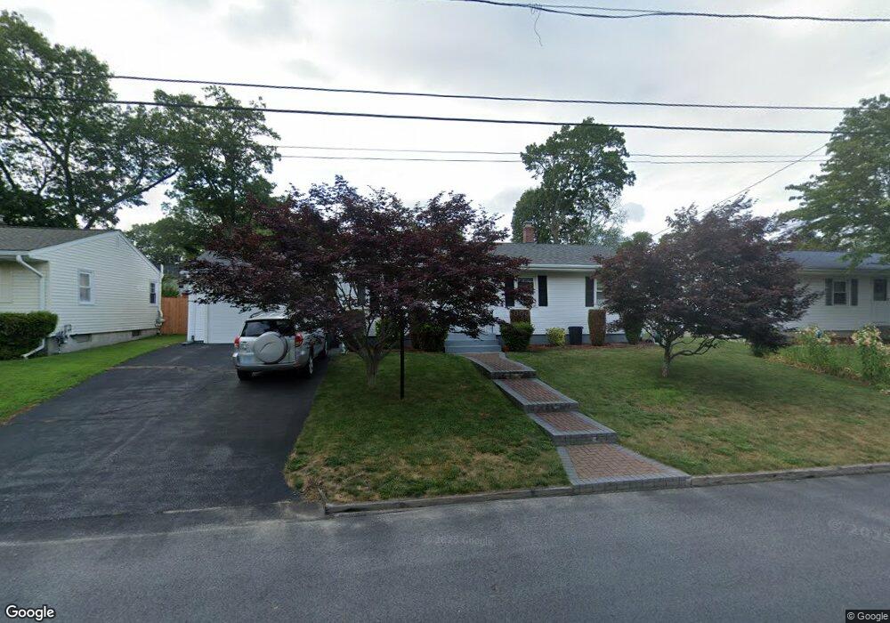 14 Pinewood Dr, Cranston, RI 02920 - photo 1