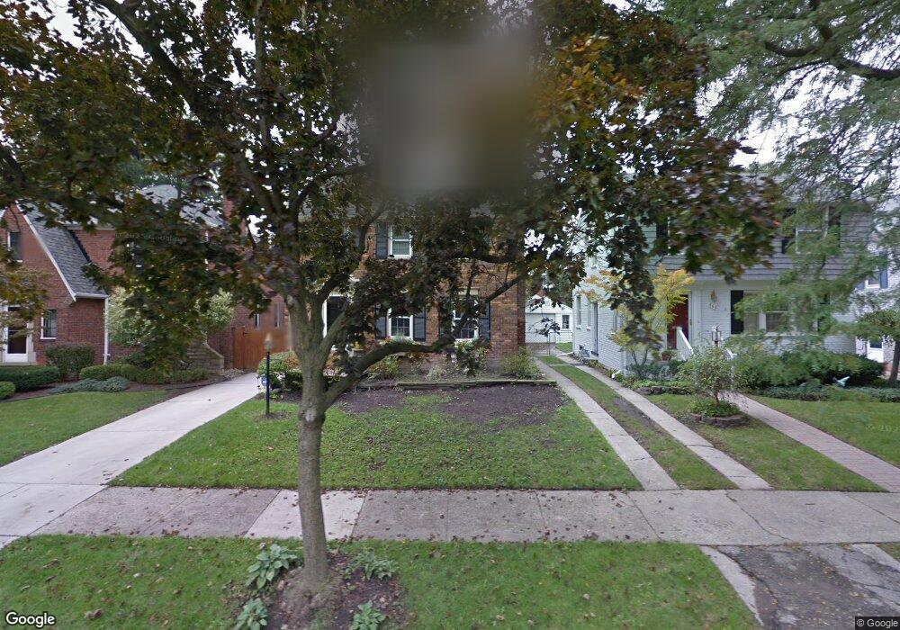 461 Moran Rd, Grosse Pointe Farms, MI 48236 - photo 1