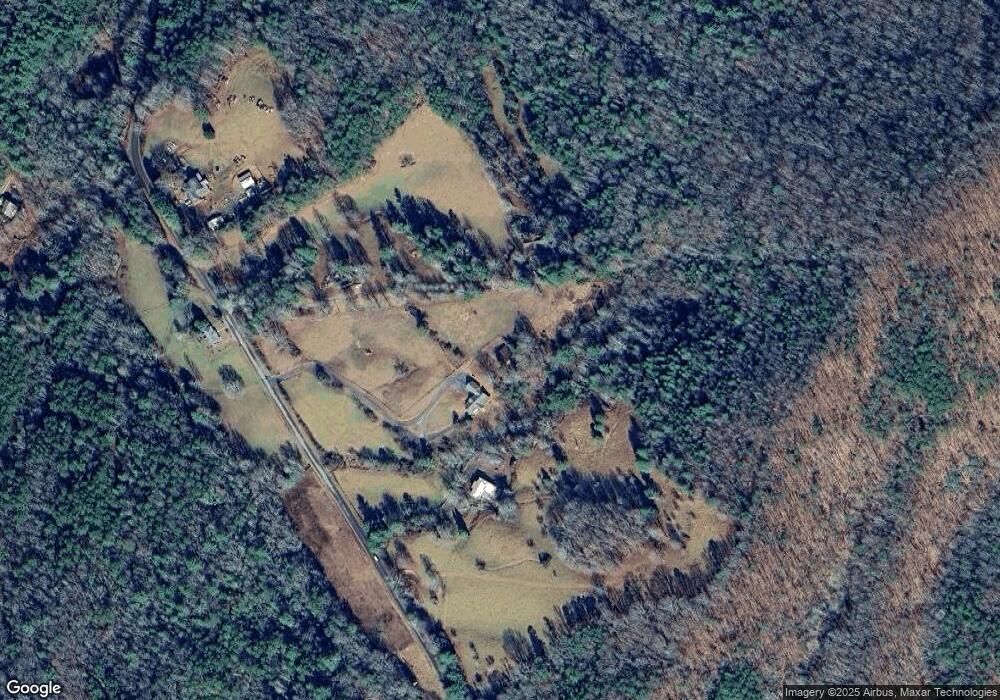 1067 Laurel Springs Rd, Mineral Bluff, GA 30559 - photo 1