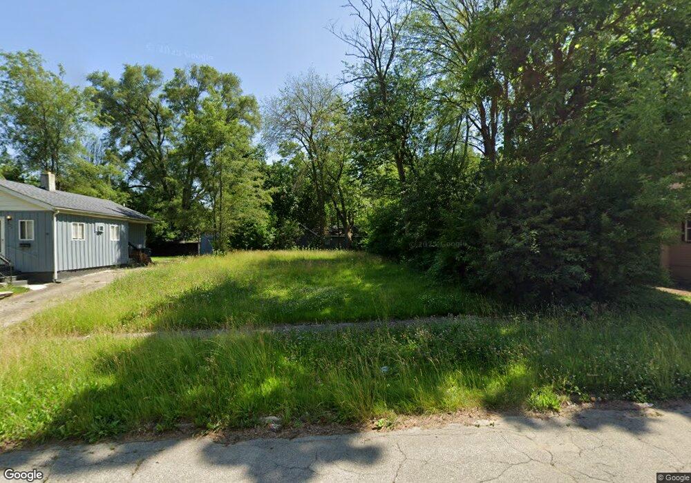 631 SiMcOe Ave, Flint, MI 48507 - photo 1