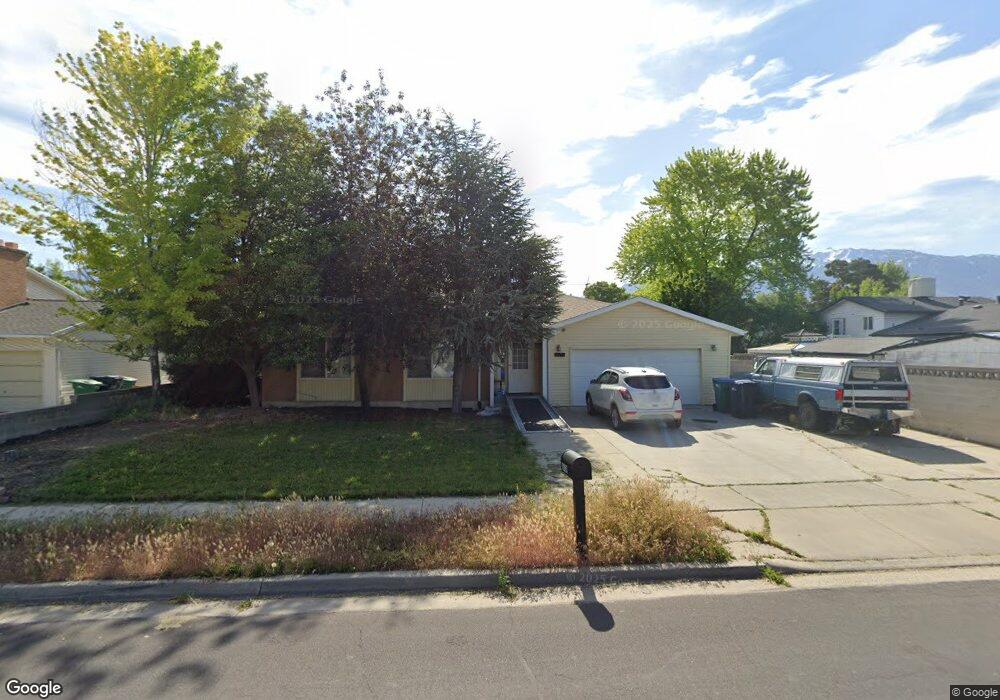 8639 Spartan Dr, Sandy, UT 84094 - photo 1