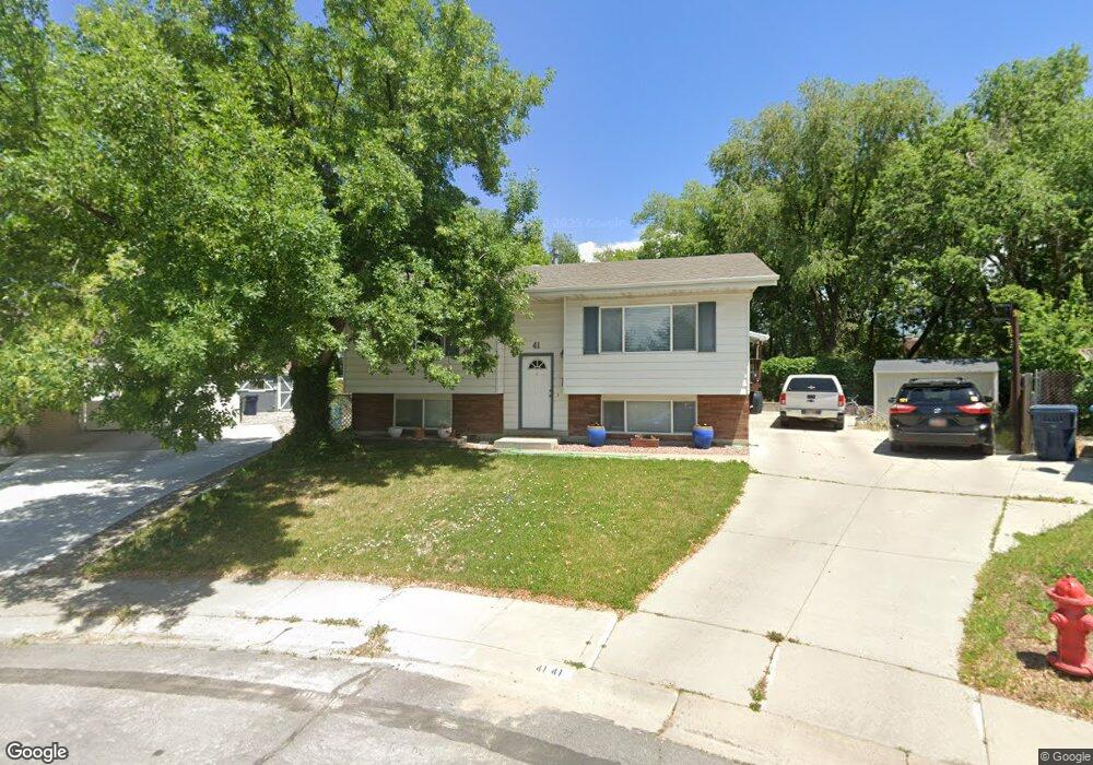 41 W Paula Cir, Sandy, UT 84070 - photo 1