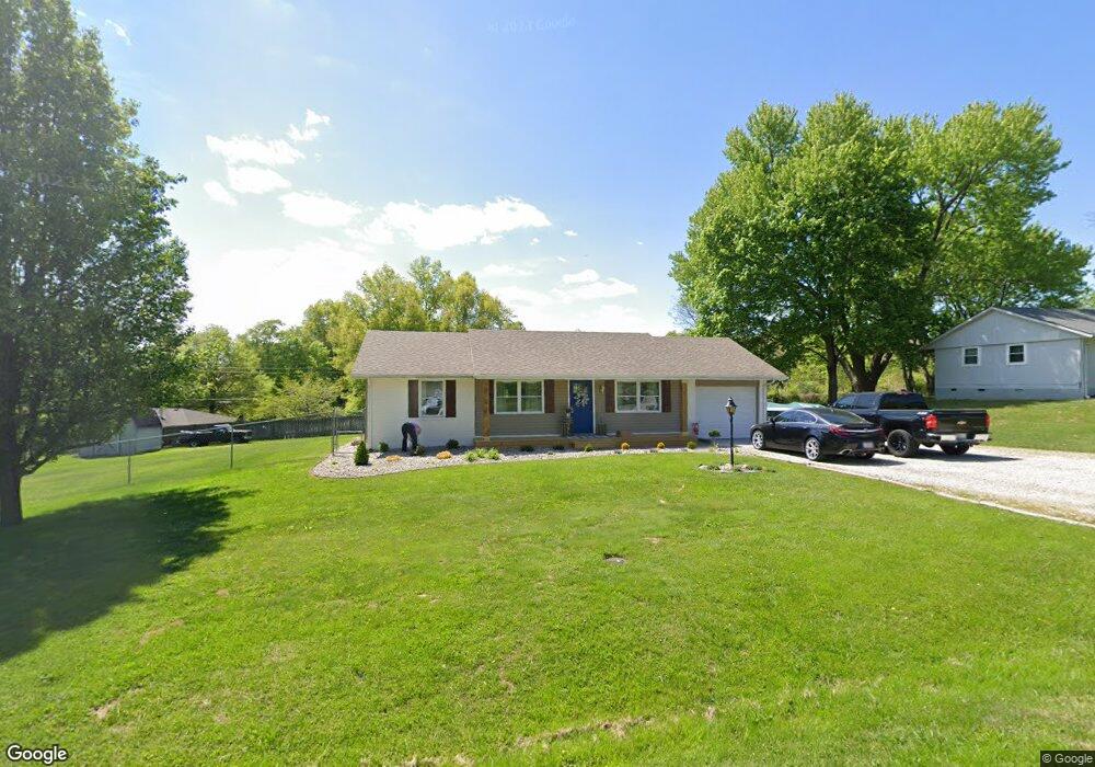 8135 Sara Ln, Georgetown, IN 47122 - photo 1