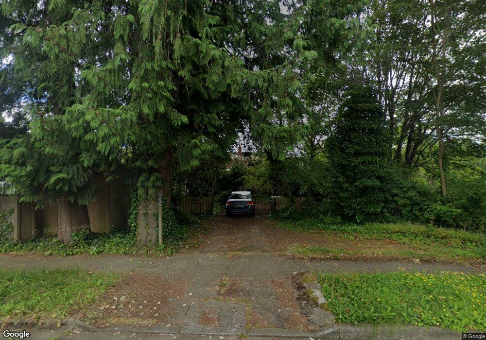 8235 NE 141st St, Bothell, WA 98011 - photo 1