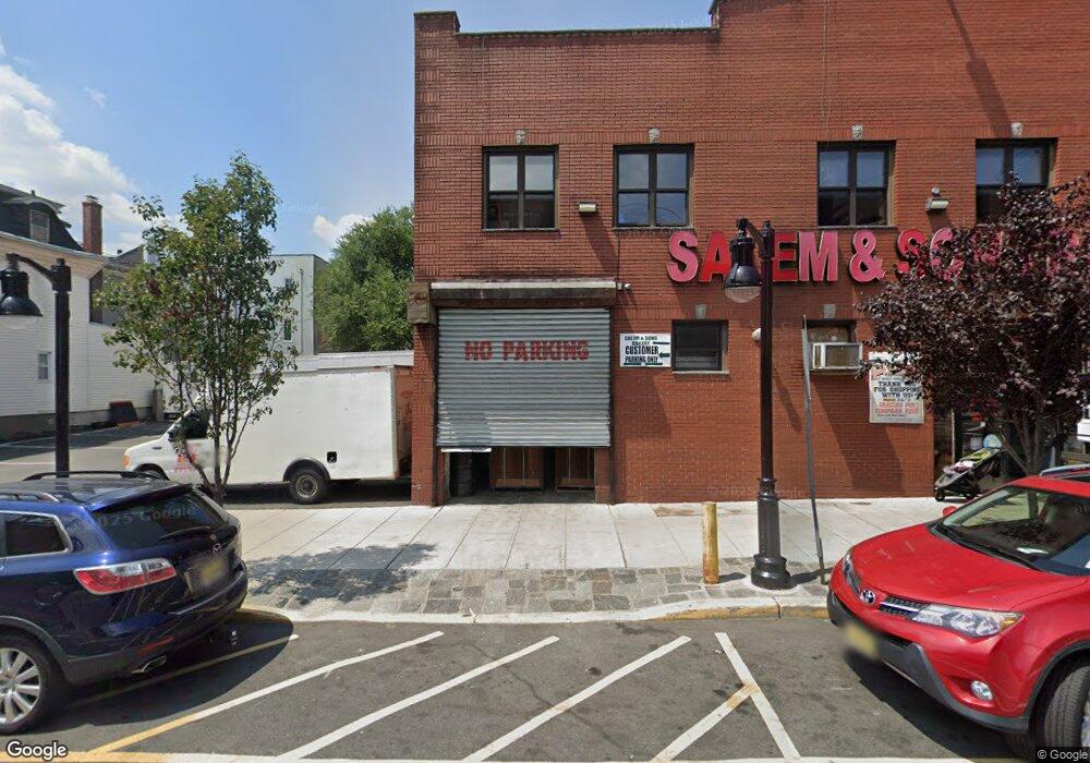 609 Palisade Ave, Union City, NJ 07087 - photo 1