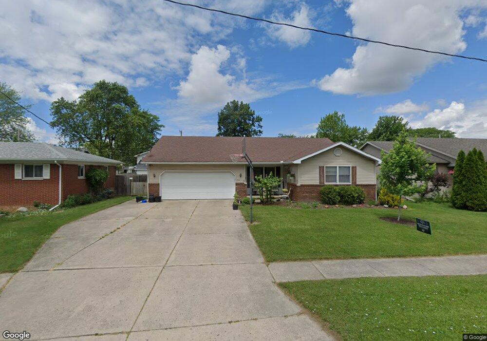 226 N Cherry St, Woodville, OH 43469 - photo 1
