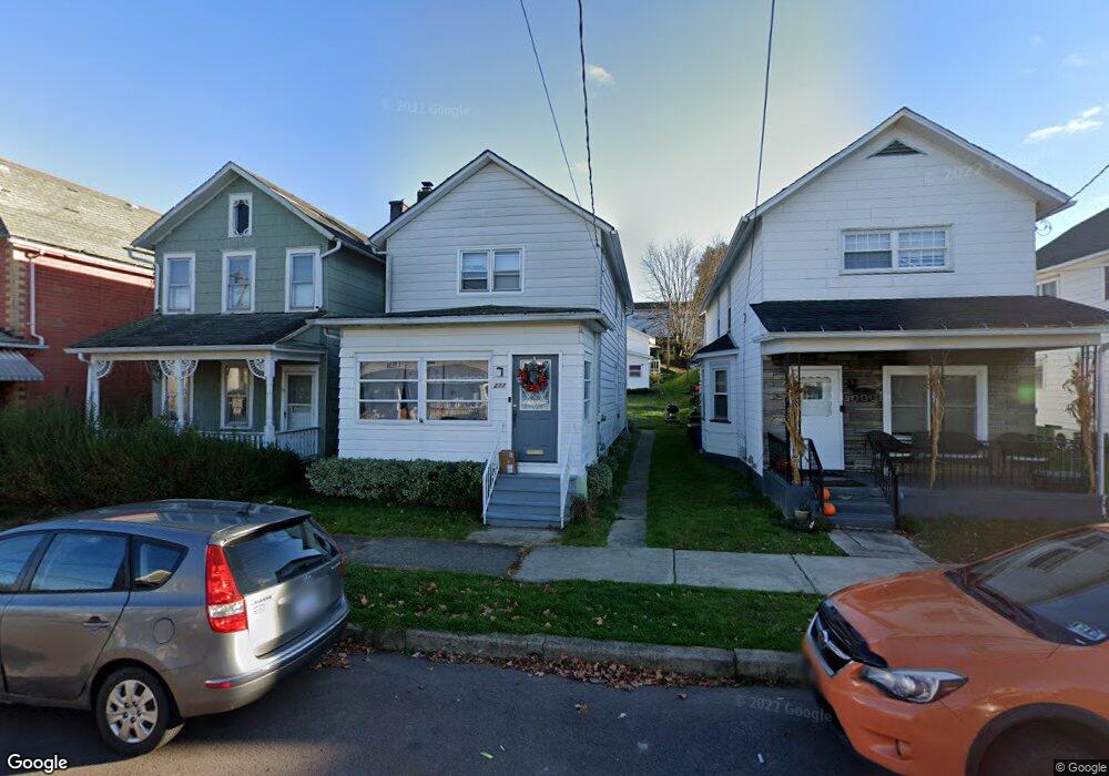 277 E Church St, Nanticoke, PA 18634 - photo 1