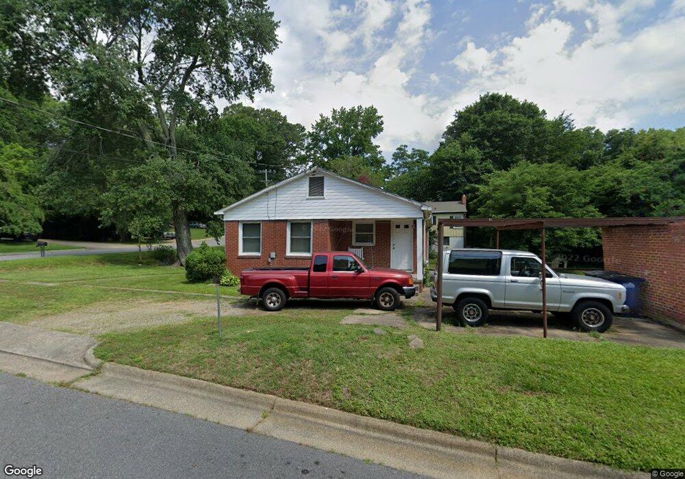 204 Vine St, Statesville, NC 28677 - photo 1