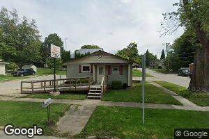 402 N First St, Pierceton, IN 46562