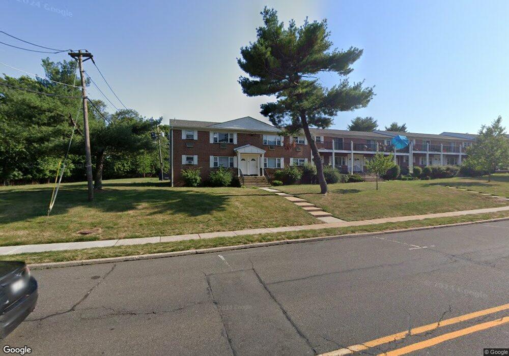 372 Hamilton St unit C, Somerset, NJ 08873 - photo 1