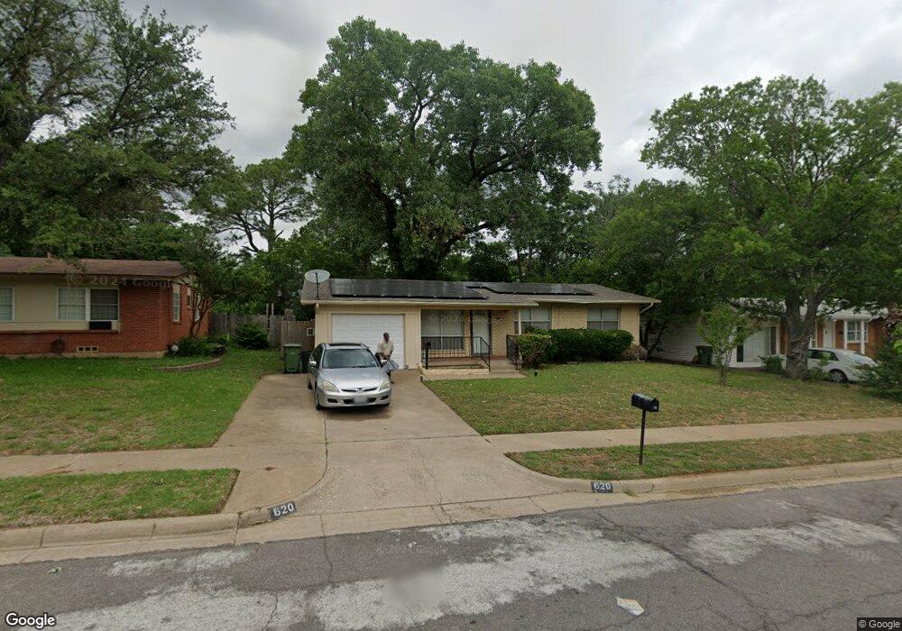 620 Pine St, Hurst, TX 76053 - photo 1