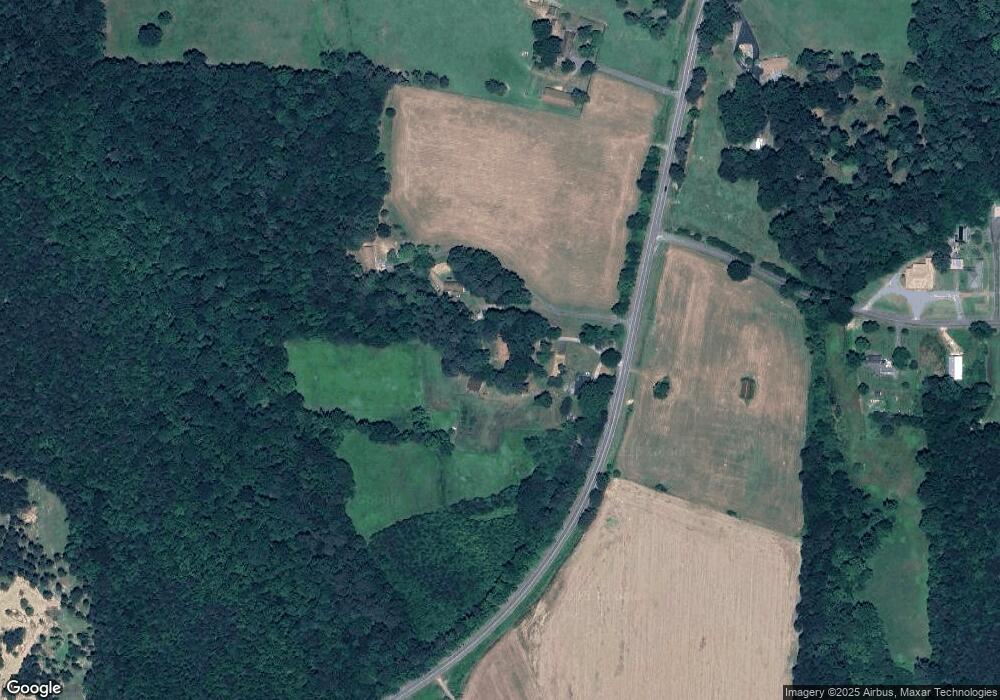 2543 Roland Hayes Pkwy SW, Calhoun, GA 30701 - photo 1