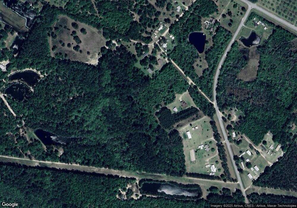 605 Firetower Cir, Claxton, GA 30417 - photo 1