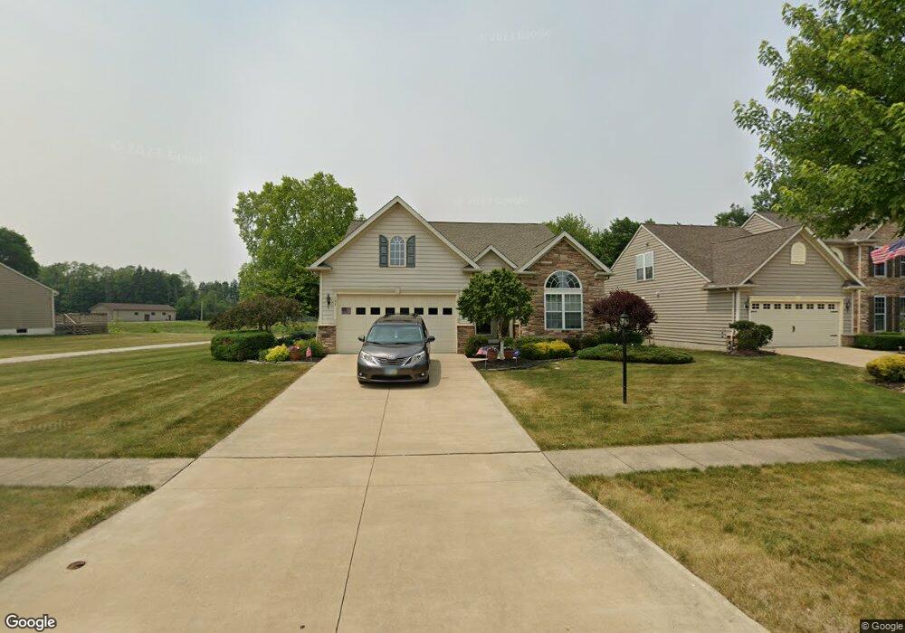 161 Cobblestone Ct, Berea, OH 44017 - photo 1