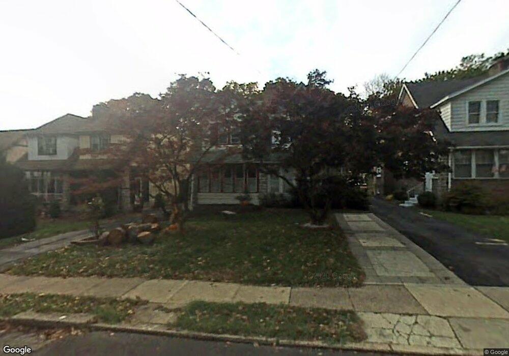 332 Lakeview Ave, Drexel Hill, PA 19026 - photo 1