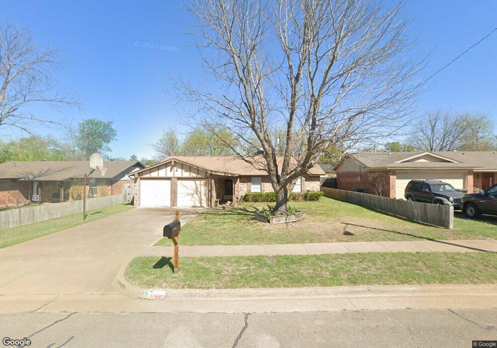 1414 Mimosa St, Cleburne, TX 76033 - photo 1