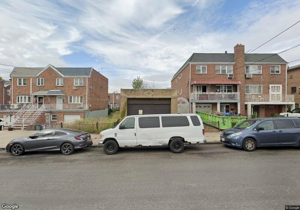 5762 74th St, Middle Village, NY 11379 - photo 1