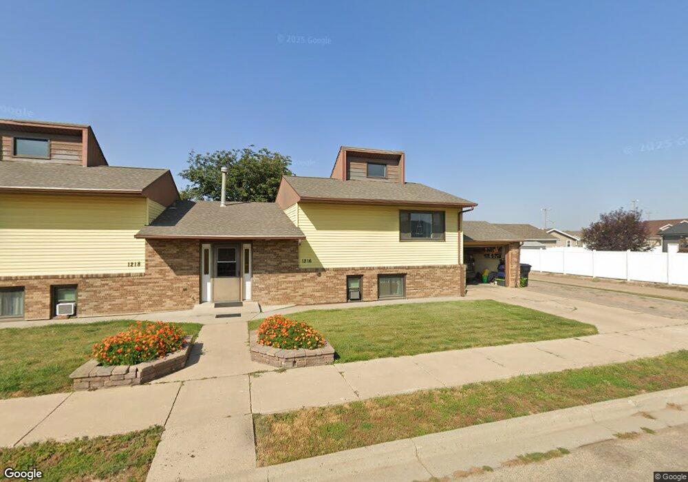 1216 24th St W, Williston, ND 58801 - photo 1