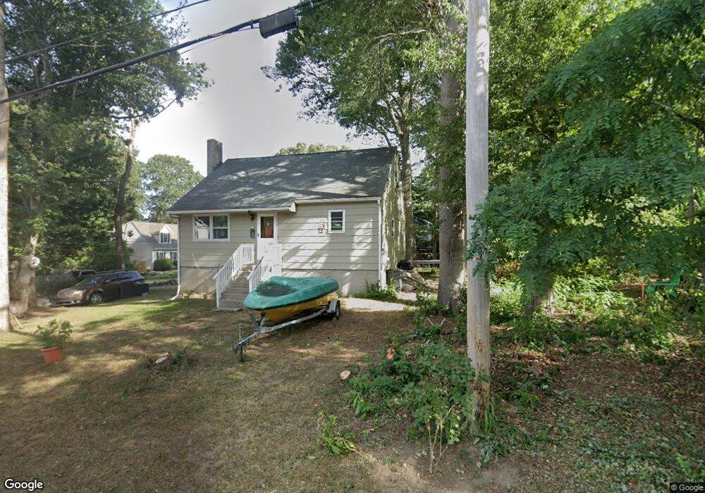 81 Pettaquamscutt Lake Rd, Saunderstown, RI 02874 - photo 1