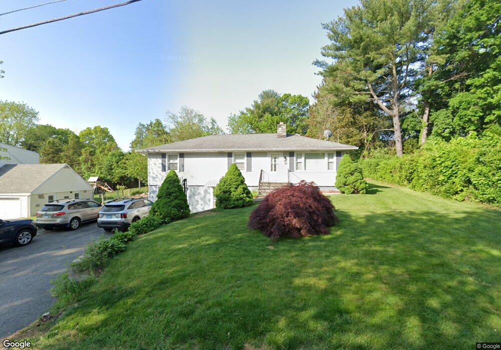 79 Craig Ln, Trumbull, CT 06611 - photo 1