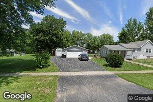 409 W Prospect St, Oneida, IL 61467