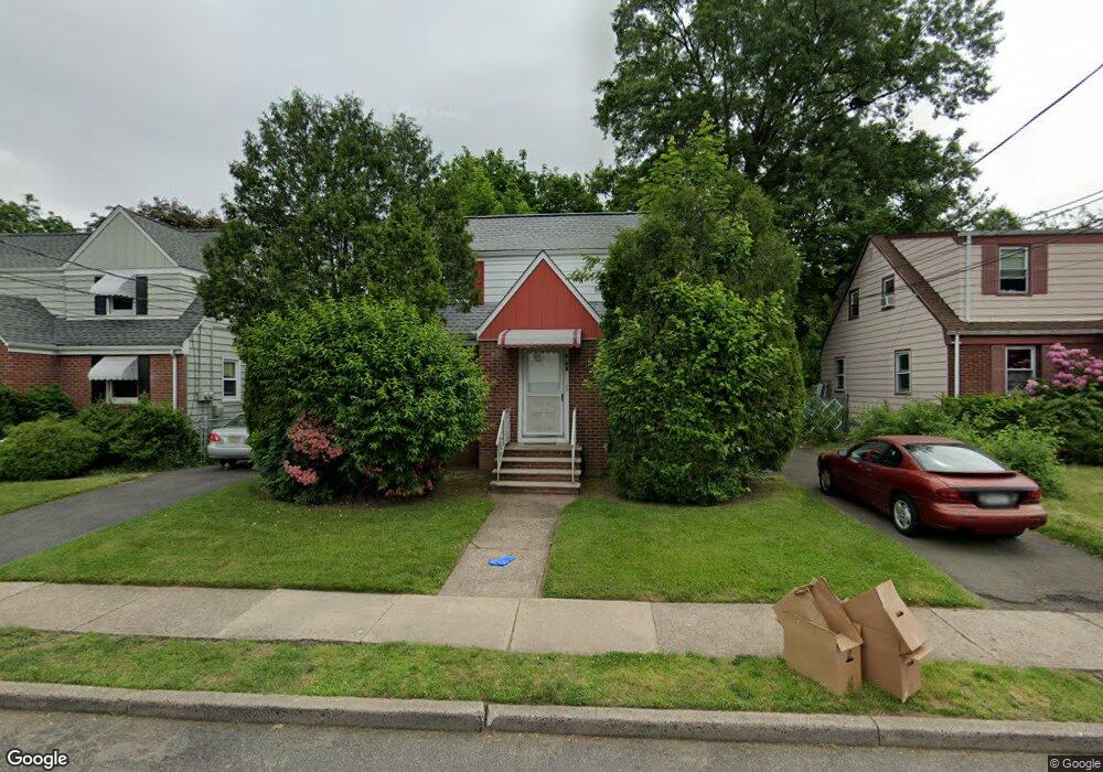 2-13 31st St, Fair Lawn, NJ 07410 - photo 1