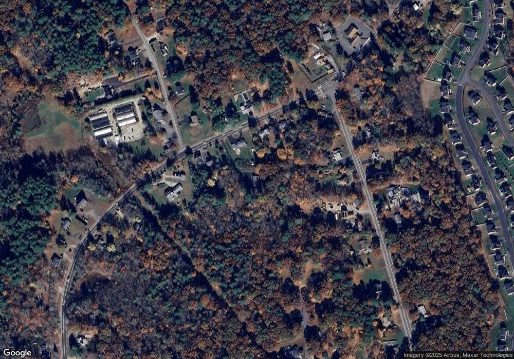 917 S Main St, Bellingham, MA 02019 - photo 1