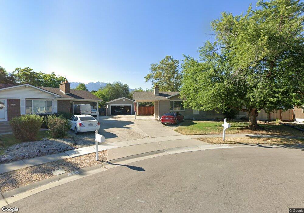 7641 Casa Morena Cir, Midvale, UT 84047 - photo 1