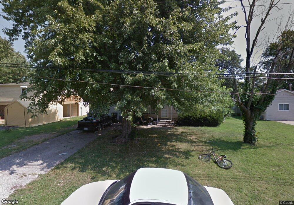 22 Oak Dr, Caseyville, IL 62232 - photo 1