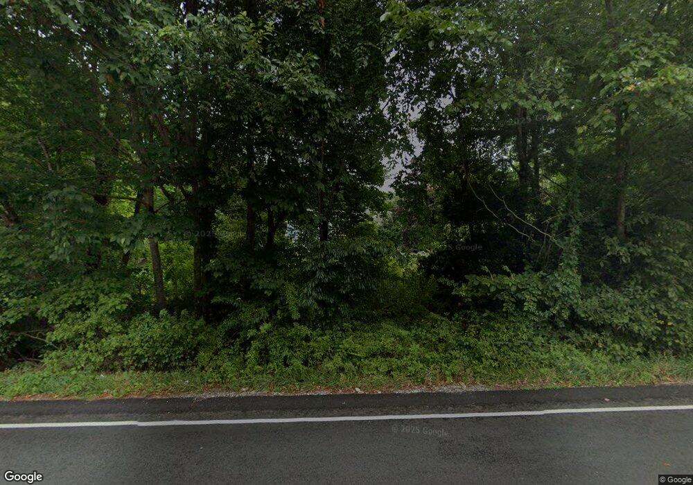 515 Center St, Hanover, MA 02339 - photo 1