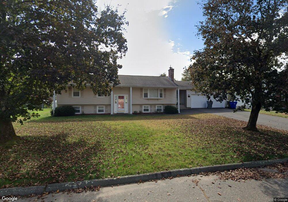 4 Campsite Rd, Enfield, CT 06082 - photo 1