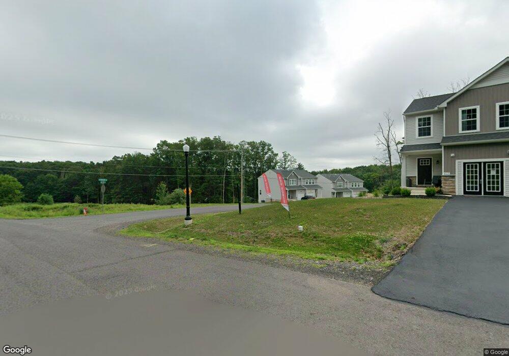 810 Champions Dr, Drums, PA 18222 - photo 1