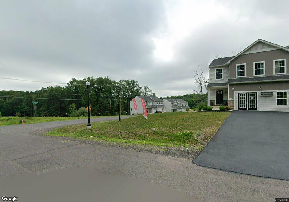 812 Champions Dr, Drums, PA 18222 - photo 1