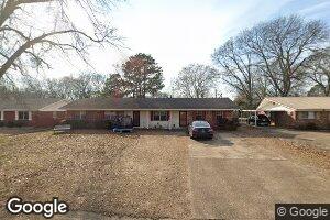 607 Sycamore St, Columbus, MS 39702
