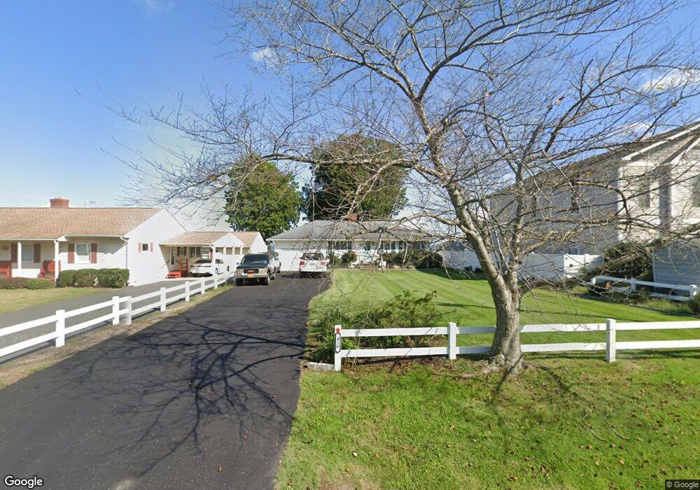 410 Shore Dr, Colonial Beach, VA 22443 - photo 1