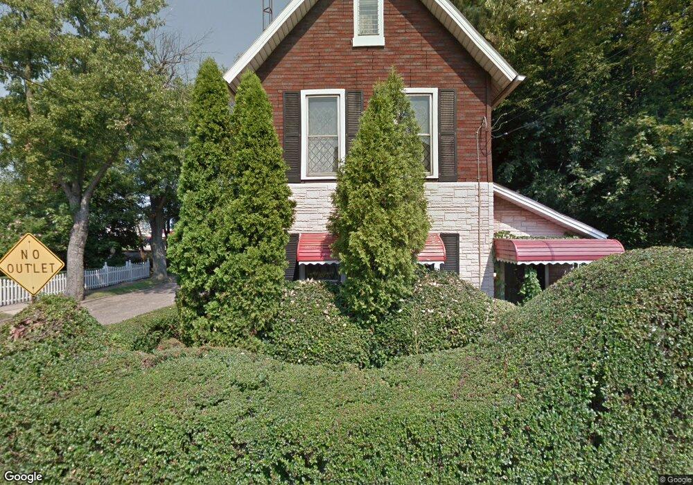 1731 Bank Place SW, Canton, OH 44706 - photo 1