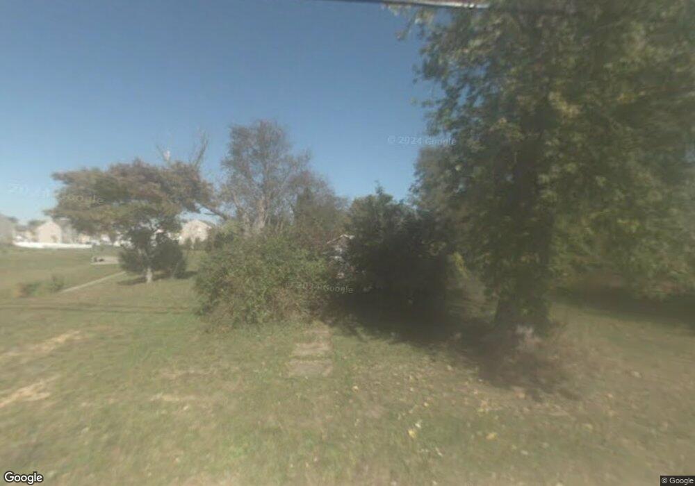 577 E Clayton Ave, Clayton, NJ 08312 - photo 1