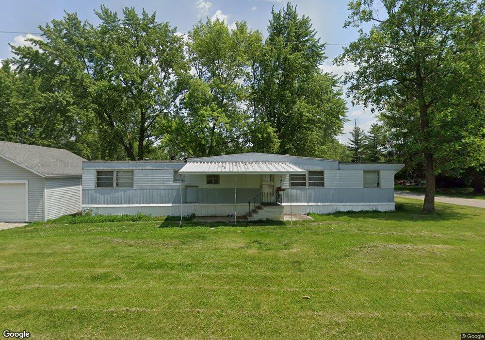 704 Zuercher Ln, Ossian, IN 46777 - photo 1