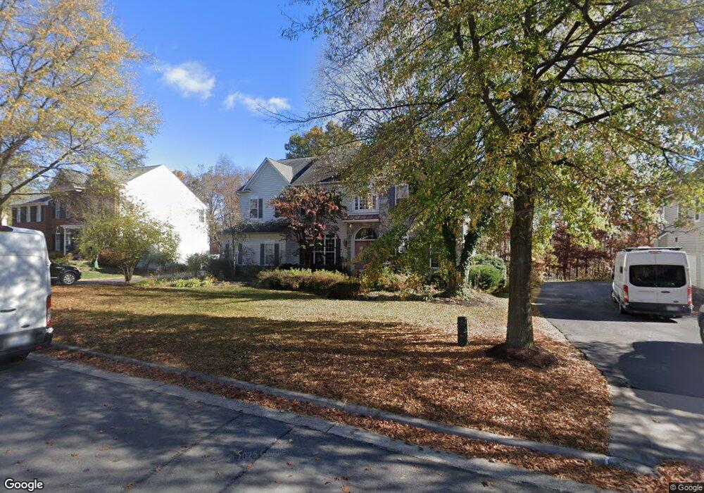 21561 Glebe View Dr, Broadlands, VA 20148 - photo 1