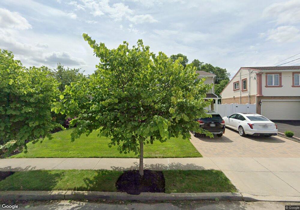 2670 Karen St, Bellmore, NY 11710 - photo 1