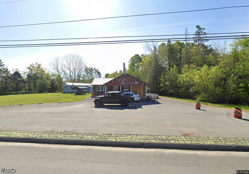 809 Dover Rd, Dexter, ME 04930 - photo 1