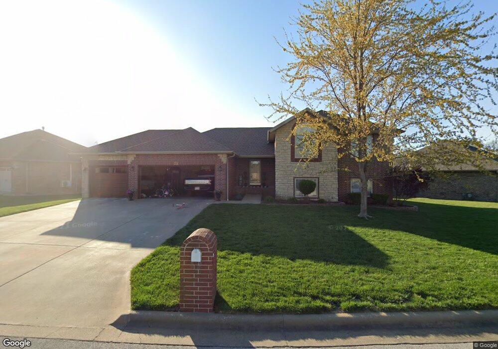 423 N Bonda Way, Nixa, MO 65714 - photo 1