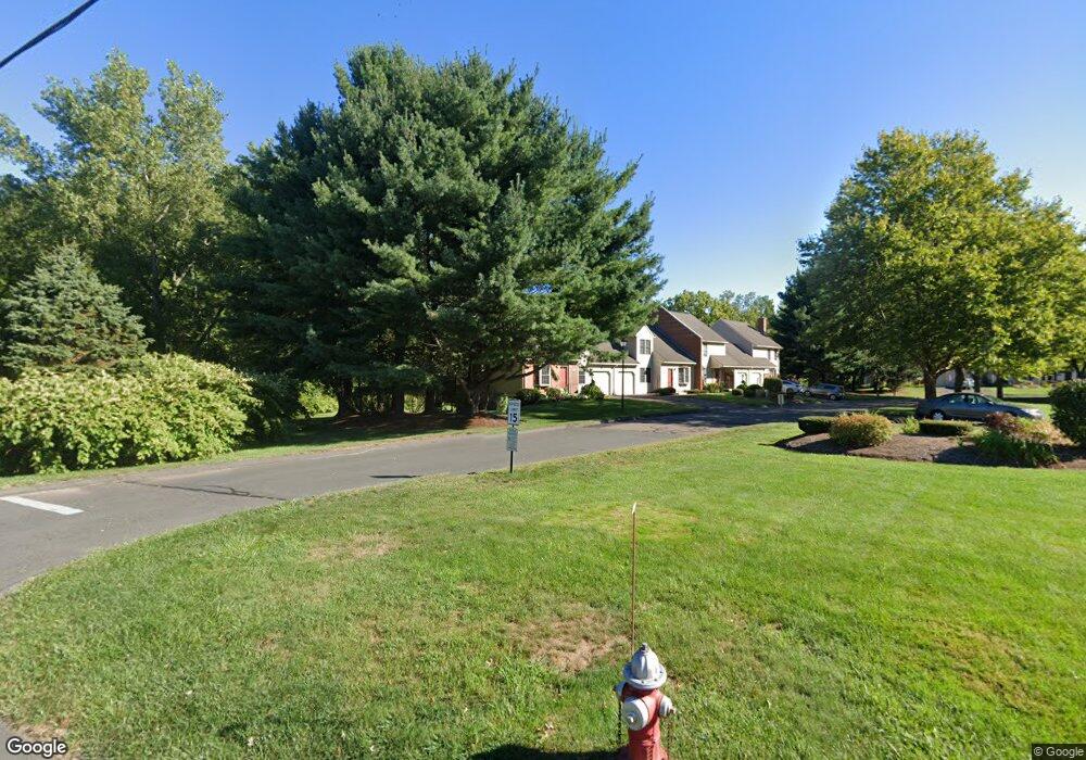 11 Carriage House unit 11.., Enfield, CT 06082 - photo 1