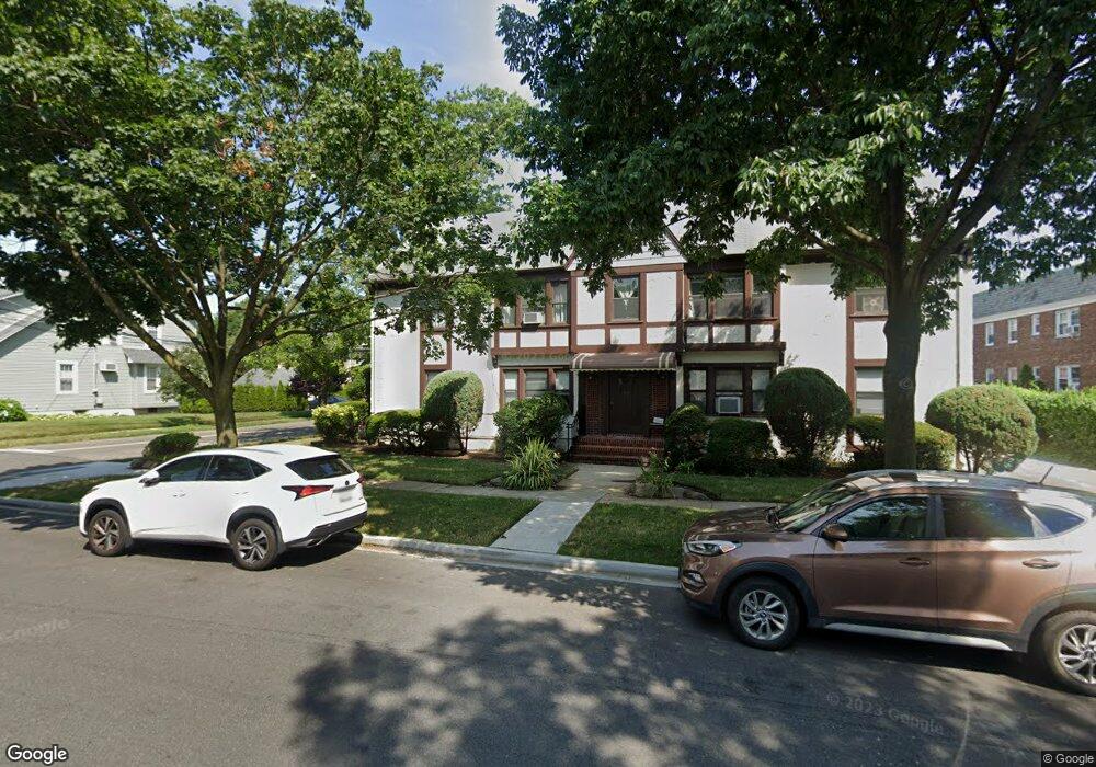 53 Floral Blvd, Floral Park, NY 11001 - photo 1