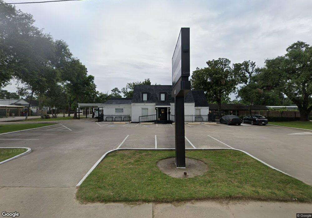 4817 N Shepherd Dr, Houston, TX 77018 - photo 1