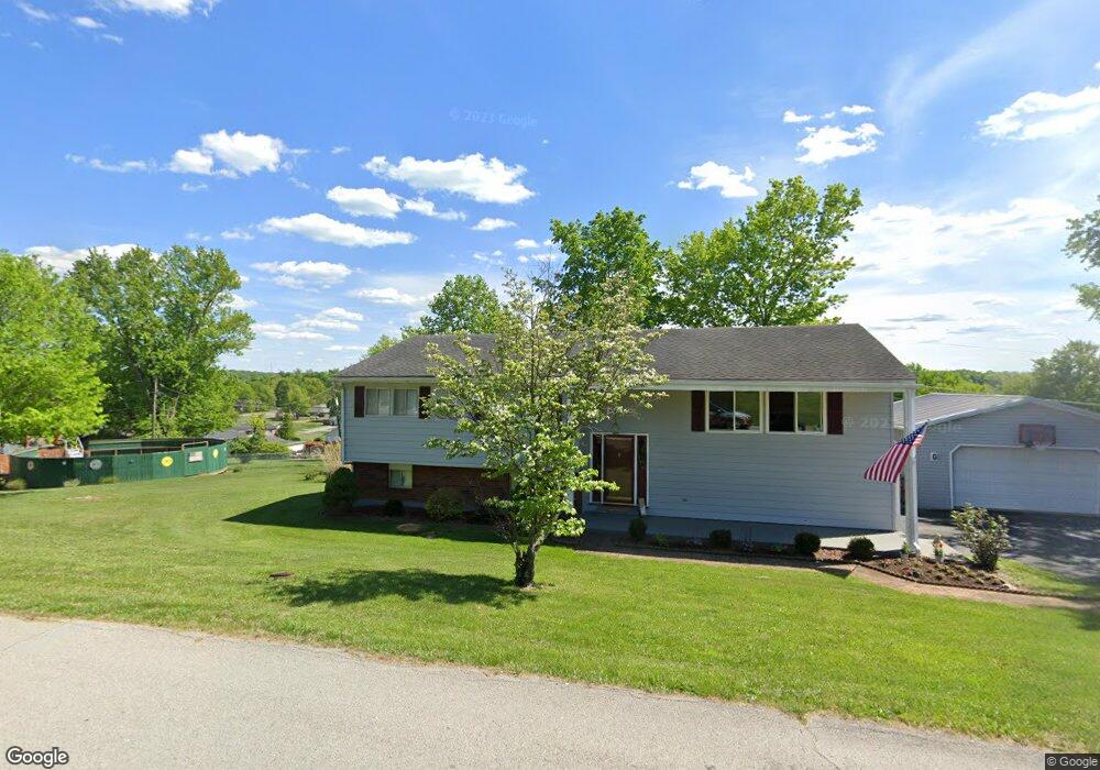 8005 Circle Dr, Georgetown, IN 47122 - photo 1