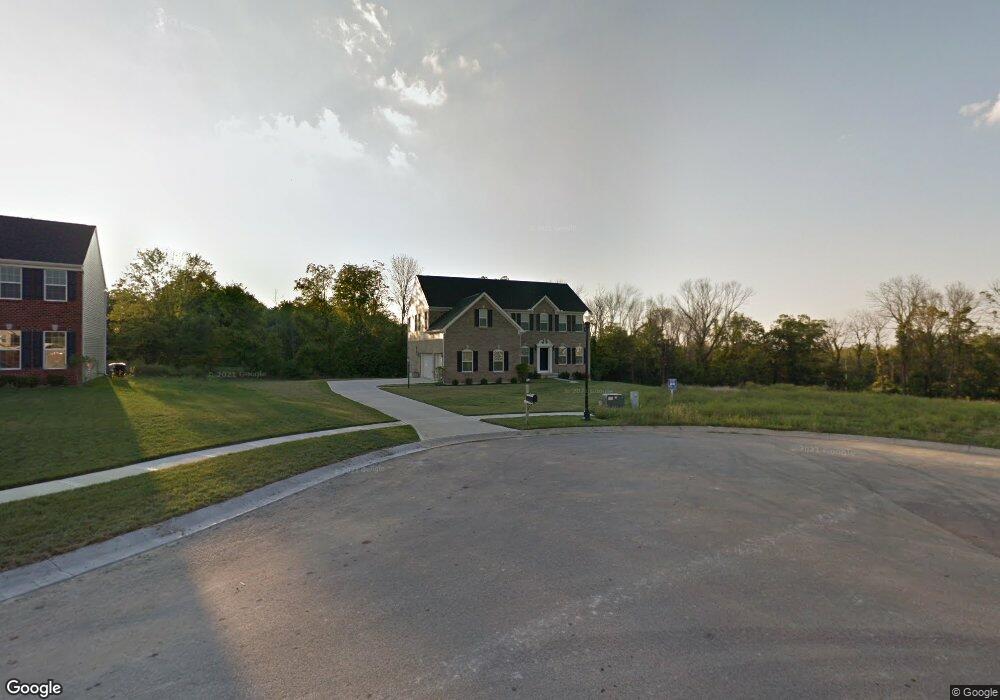 5045 Lakota Woods Dr, Liberty Township, OH 45044 - photo 1